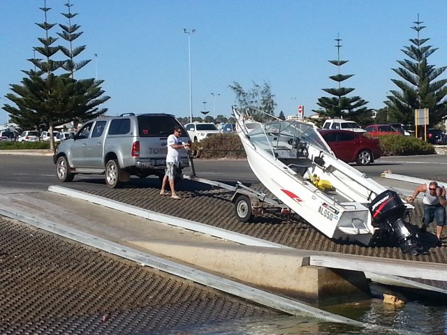 silly people at hillary's boat ramp