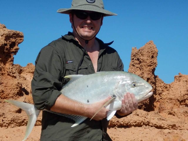 Decent shore caught Golden 72cm